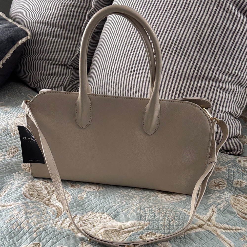 NWT Claudia Firenze Italian bag